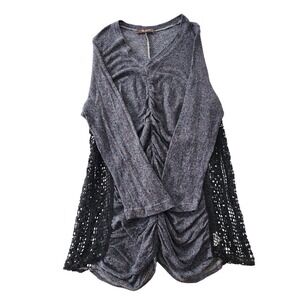 XCVII Women's Gray Crochet Lace Detail V Neck Ruched Long Sleeve Top Size L